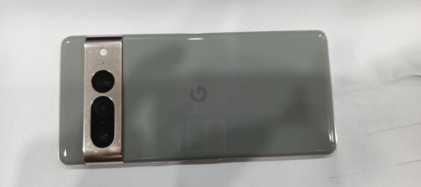 Google Pixel 7 Pro 0