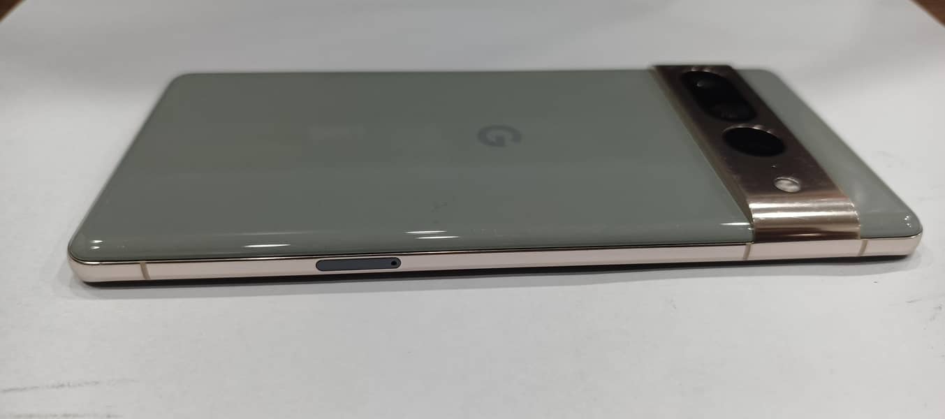 Google Pixel 7 Pro 4