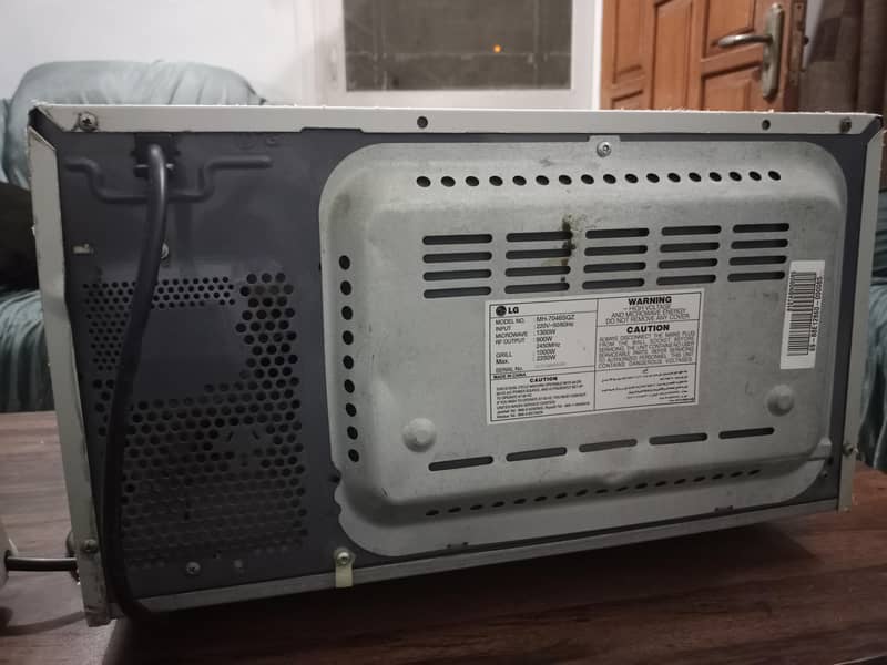 microwave 4