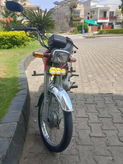 Honda CD70 2018