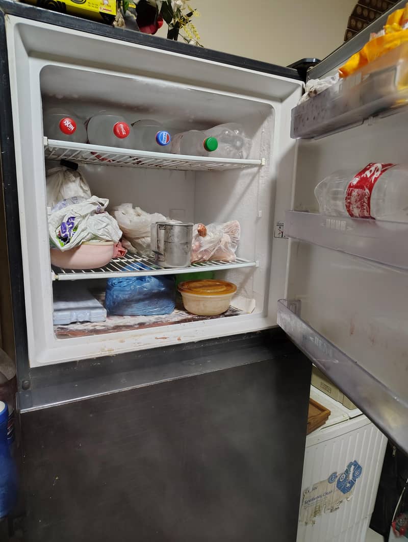 Dawlance fridge 1