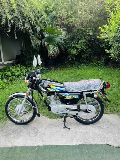 Honda CG 125 2026 model only 3 months use brand new bike