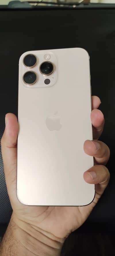 Apple iPhone 16 Pro Max