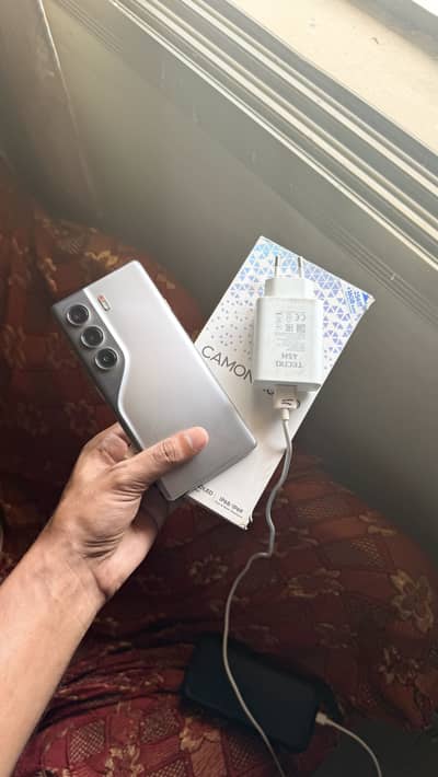Tecno CAMON 40 Pro