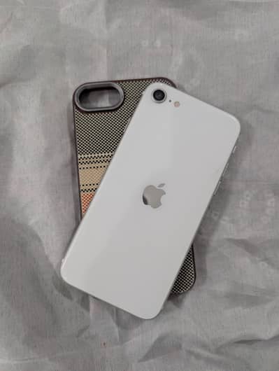 Apple iPhone SE