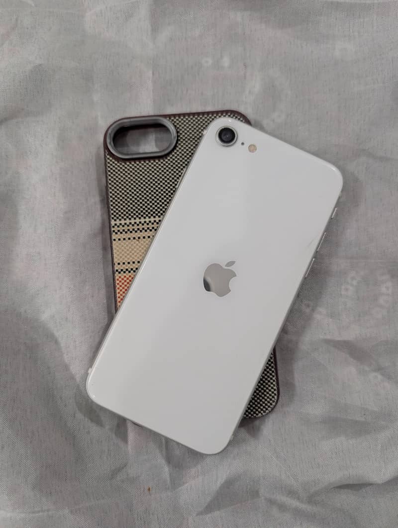 Apple iPhone SE 0