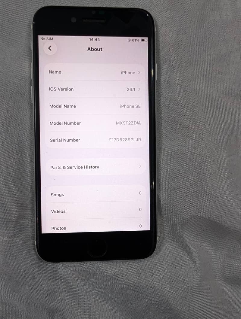 Apple iPhone SE 3