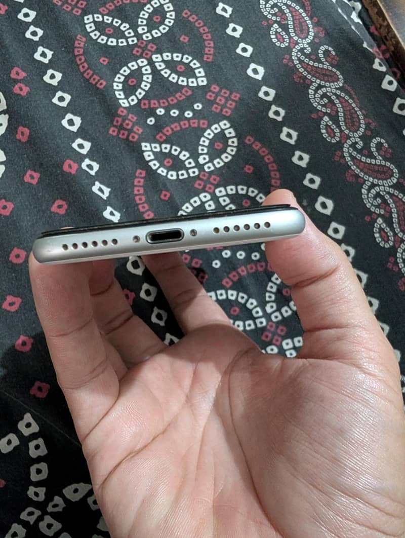 Apple iPhone SE 5