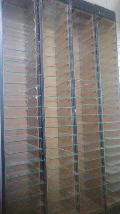 Yah farmal shirt kay box hai Total 11 box one box  price 7000