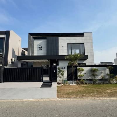 20 Marla Brand New Modern House For Sale