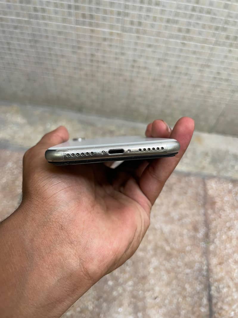 Apple iPhone X 2