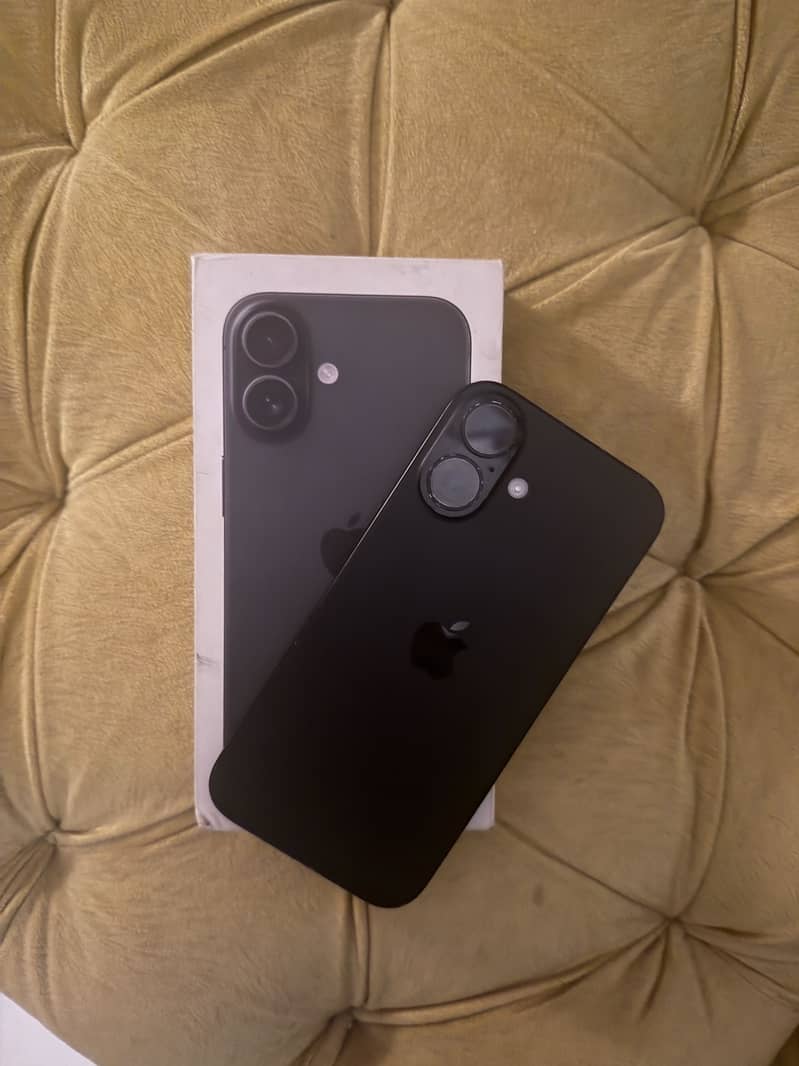 Apple iPhone 16 1