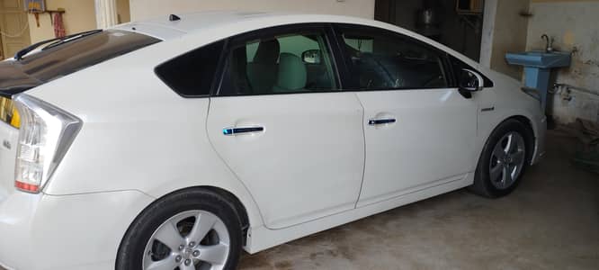 Toyota Prius 2011