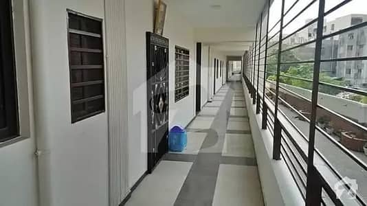 2 BED DD FLAT FOR SALE IN GULSHAN E IQBAL 13/D3
