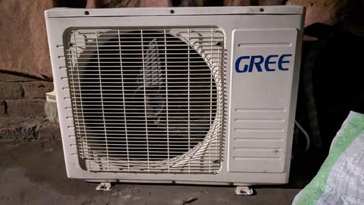 1 ton Ac Gree use for sale