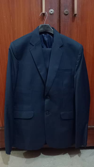 3 piece Coat Pant for sale urgent