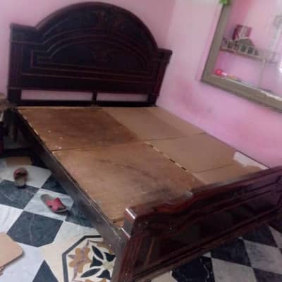 King size bed for sale