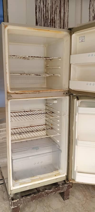 Haier medium size fridge