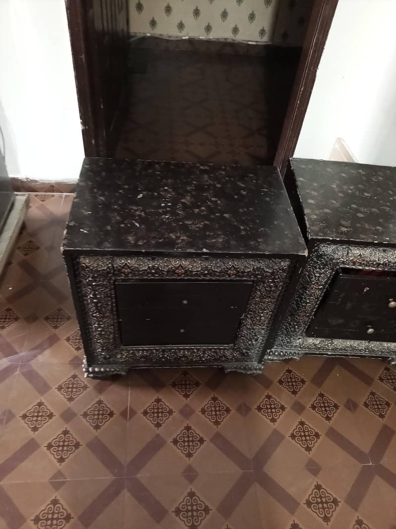 Dressing with 2 side table 3