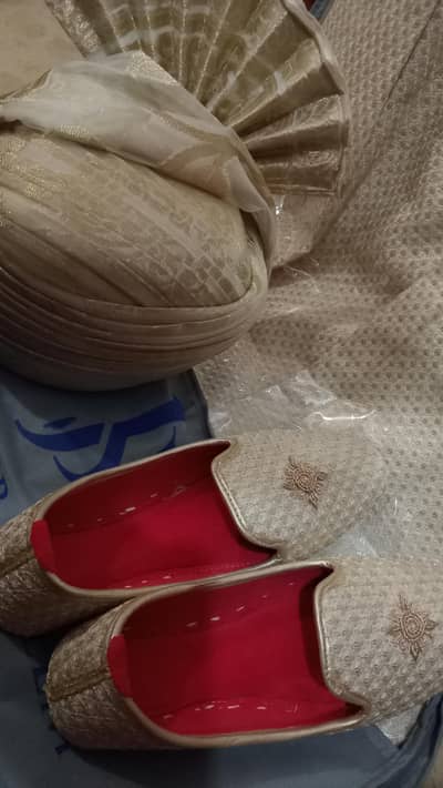 Sherwani set for sale urgent