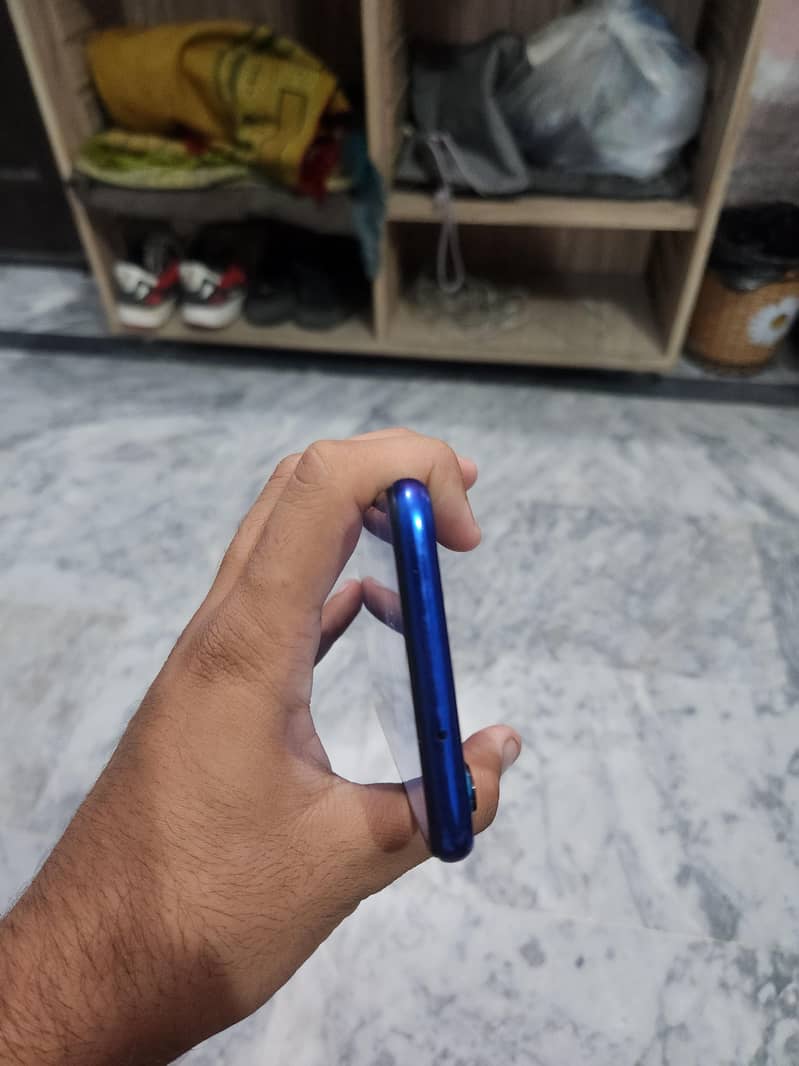 Xiaomi Redmi Note 8 4