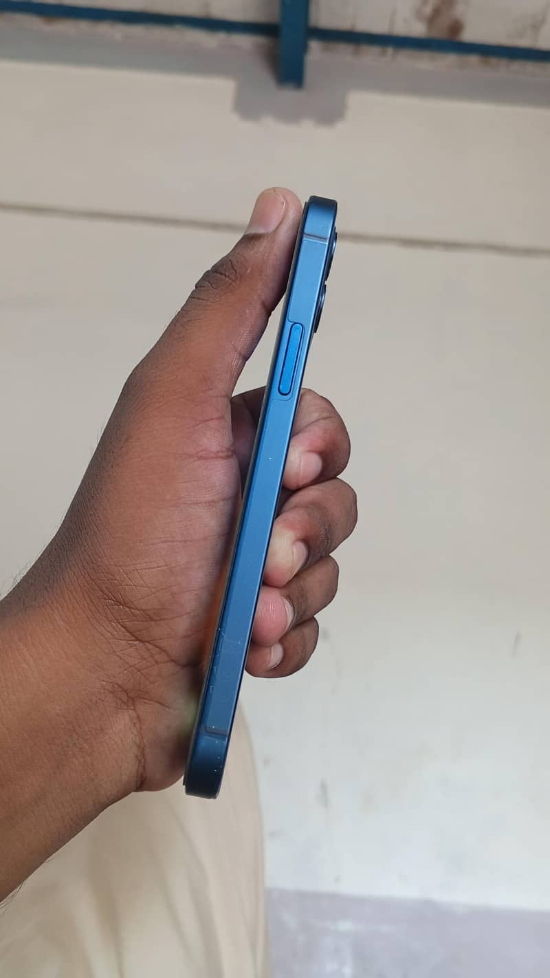 iphone 12 3