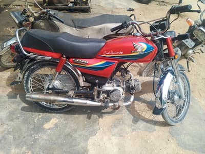 Honda CD 70 cc like new condian zero meter