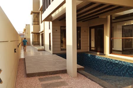DHA PHASE 6, BRAND NEW 1000 Sq. Yards Bungalow for Sale.