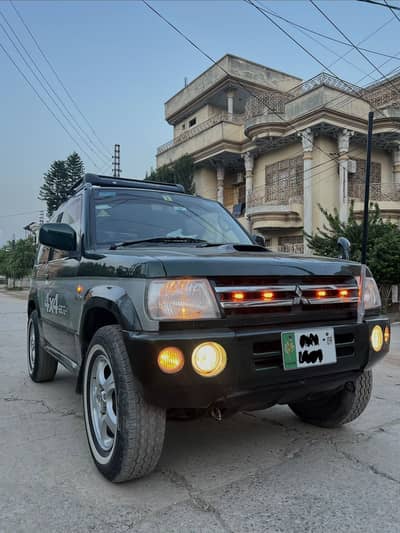 Antique piece Mini Pajero 4*4