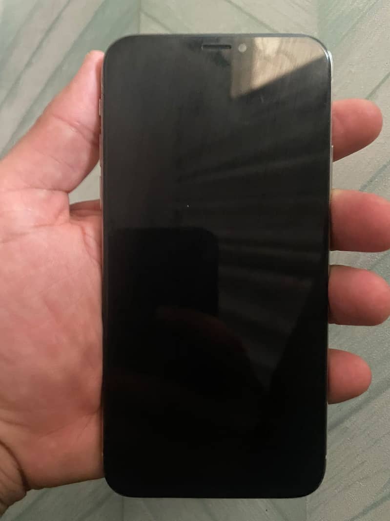 Apple iPhone X 1