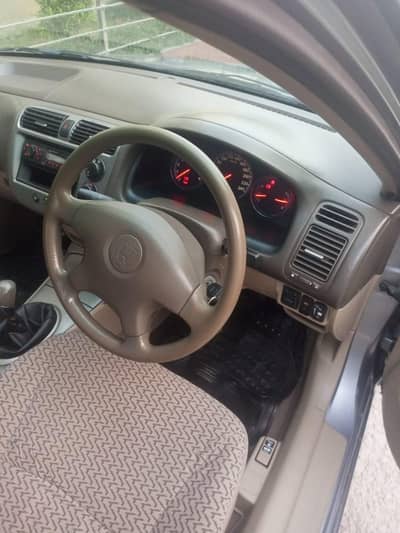 Honda Civic EXi 2005
