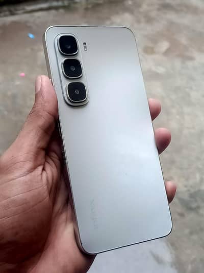 Infinix Hot 60i