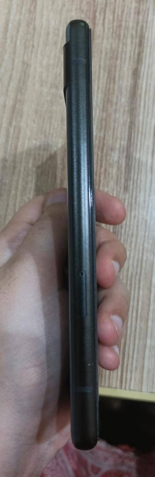 Google Pixel 6a 4
