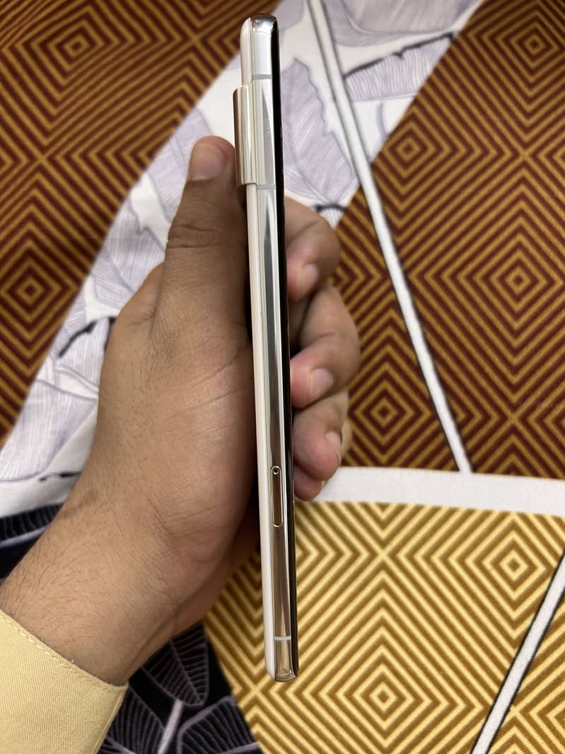Google Pixel 7 Pro 2