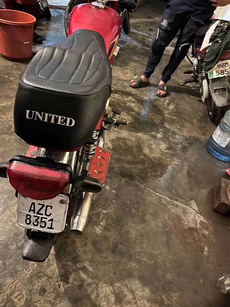 united cd 70 4