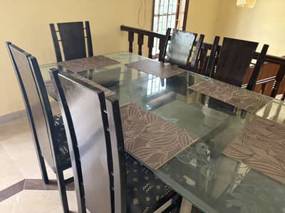 6 seater Dining Table