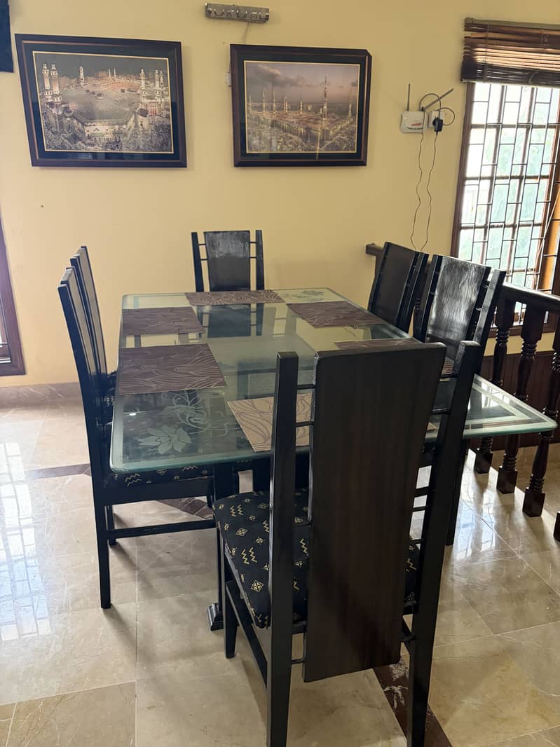 6 seater Dining Table 2