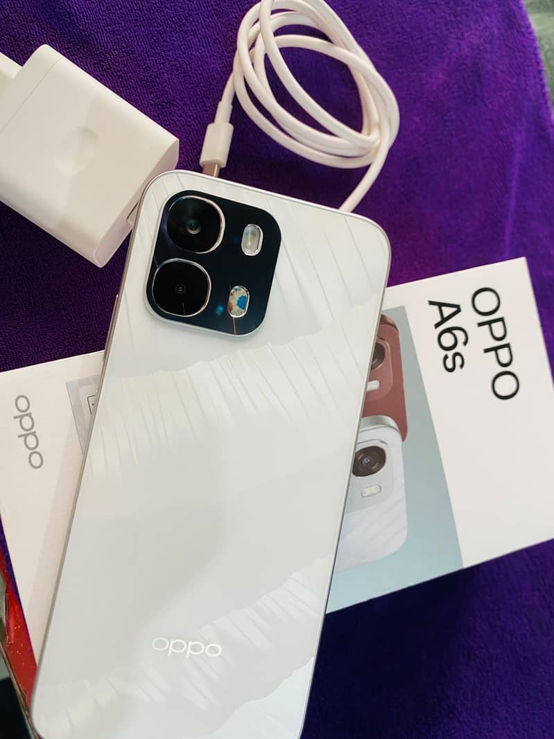 OPPO A6s 0