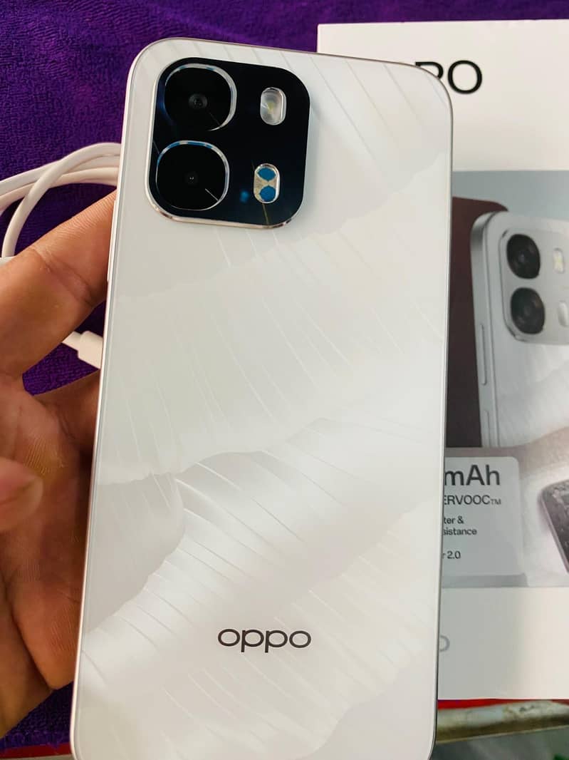 OPPO A6s 3