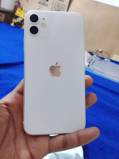 Apple iPhone 11