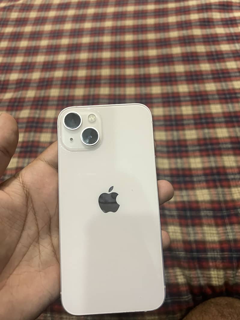 Apple iPhone 13 3