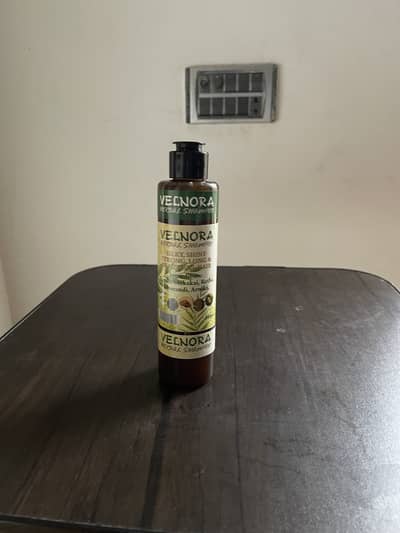 Medicated  and herbal shampoo