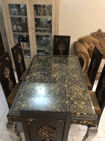 Luxury 6 seater dining table set