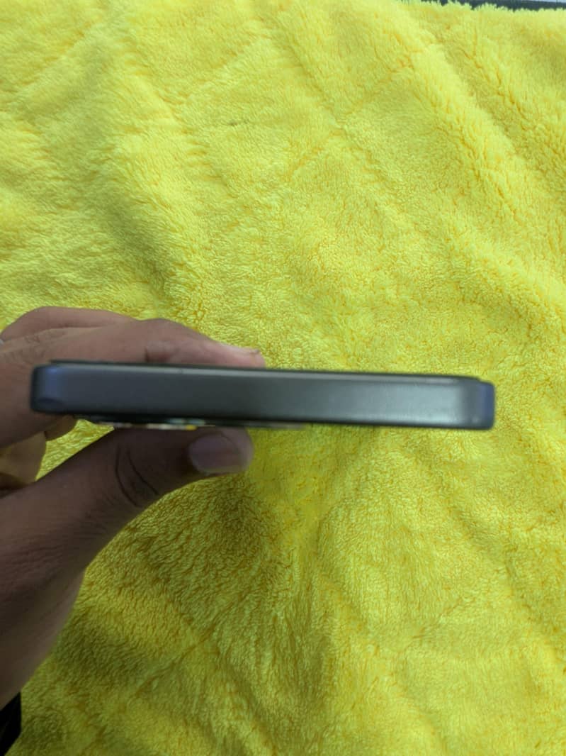 OPPO A5 Pro 6