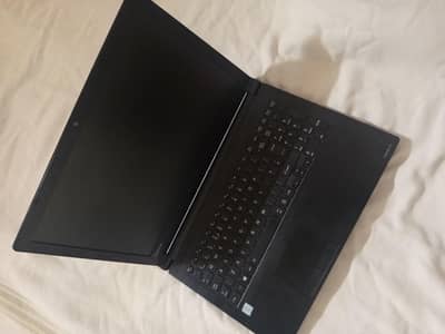 Toshiba Laptop 8GB RAM – Good Condition – For Sale