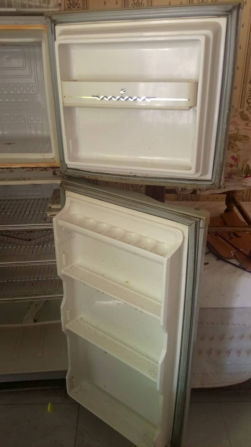 Dawlance fridge 2