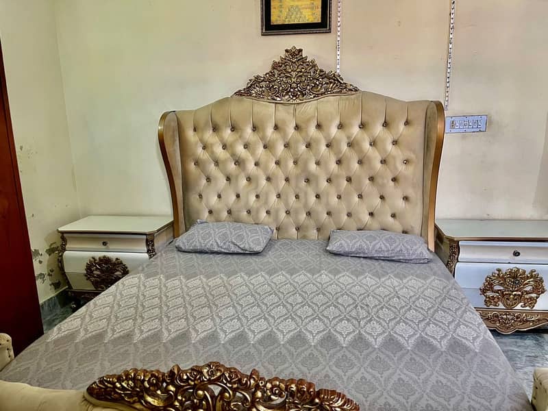 Bed And Dressing Table 1
