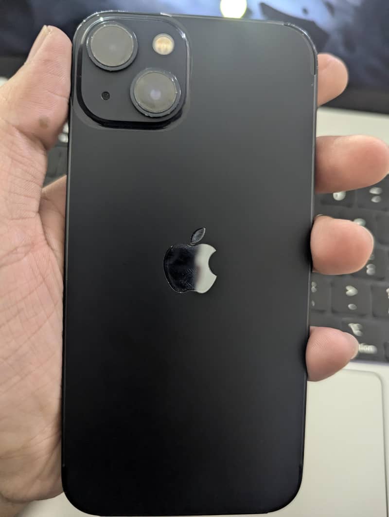 Apple iPhone 13 1
