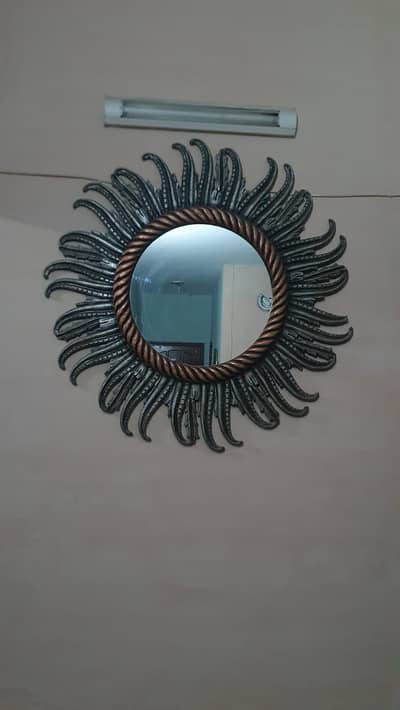 Elegant Sunburst Wall Mirror – Royal Antique Design | Luxury Home Dec