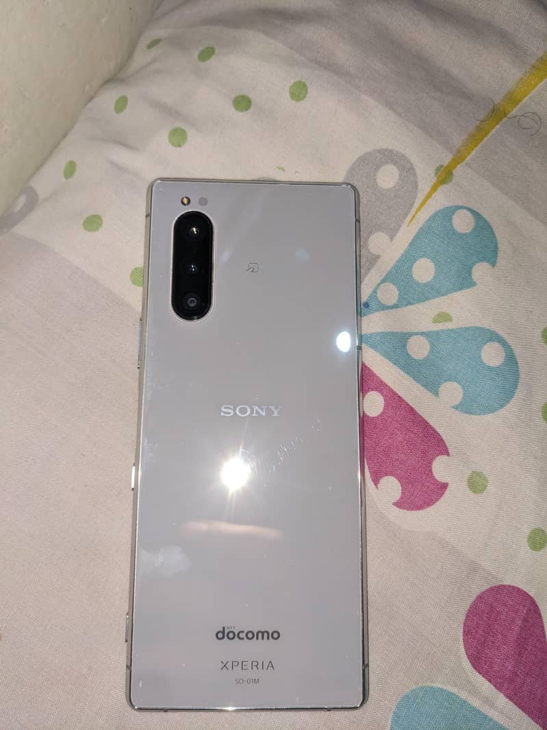 Sony 5 1
